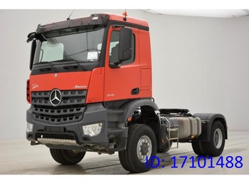 Камион влекач Mercedes-Benz Arocs 2145AS - 4x4