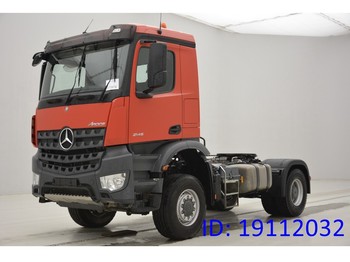 Камион влекач Mercedes-Benz Arocs 2145AS - 4x4: слика 1
