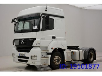 Камион влекач Mercedes-Benz Axor 1840LS