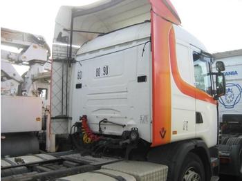 Камион влекач Scania L 144L460: слика 3