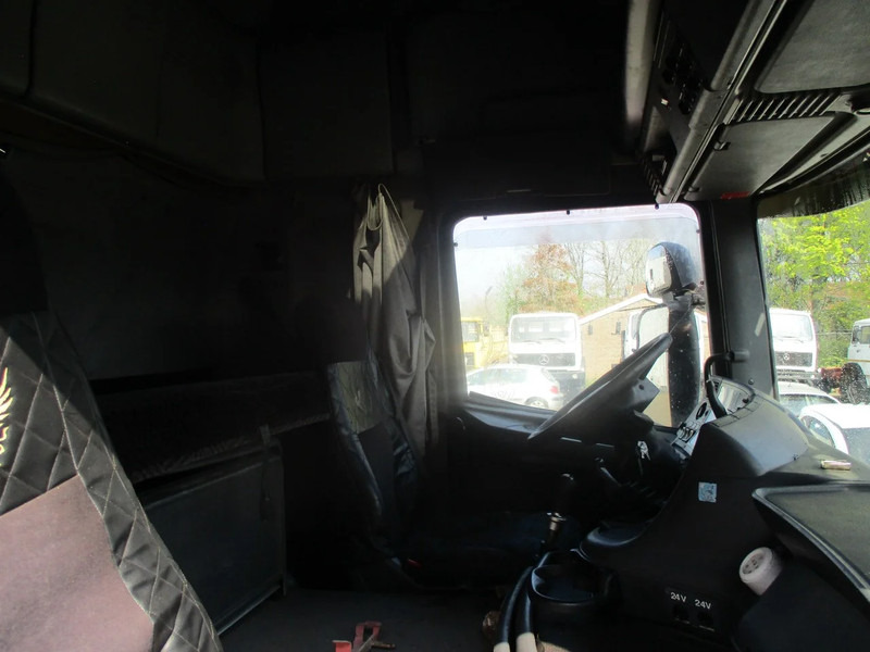 Камион влекач Scania R124-420 , Spring Suspension , Retarder , Airco: слика 9