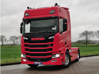 Scania R450 - Камион влекач: слика 1