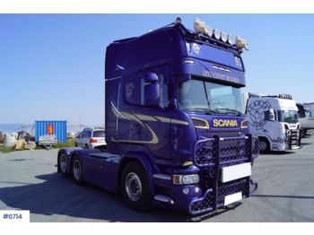 Камион влекач Scania R580: слика 1