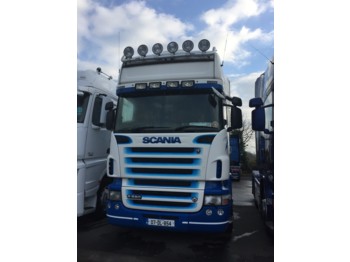 Камион влекач Scania R580