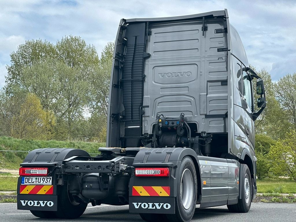 Камион влекач Volvo 500 Retarter+Standklima+VOLL: слика 6