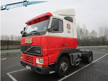 Камион влекач Volvo FH340: слика 1