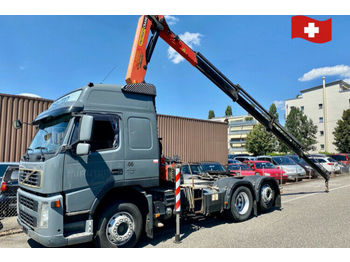 Камион влекач Volvo FM400 6x2: слика 1