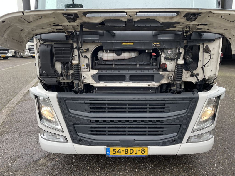 Камион влекач Volvo FM 370 euro 6: слика 14