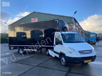 Лесен камион влекач Iveco 35C15T 2008 + Veldhuizen 2014 Box trailer | APK: слика 1