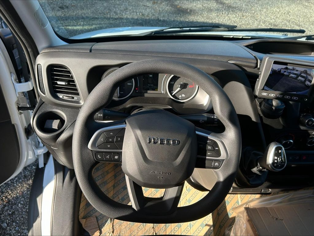 Нов Комбе фургон Iveco Daily Koffer 35S14H 100 kW (136 PS), Schaltge...: слика 15