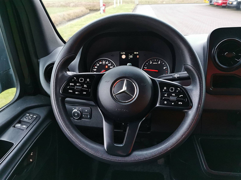 Мало комбе Mercedes-Benz Sprinter 311 cdi: слика 9