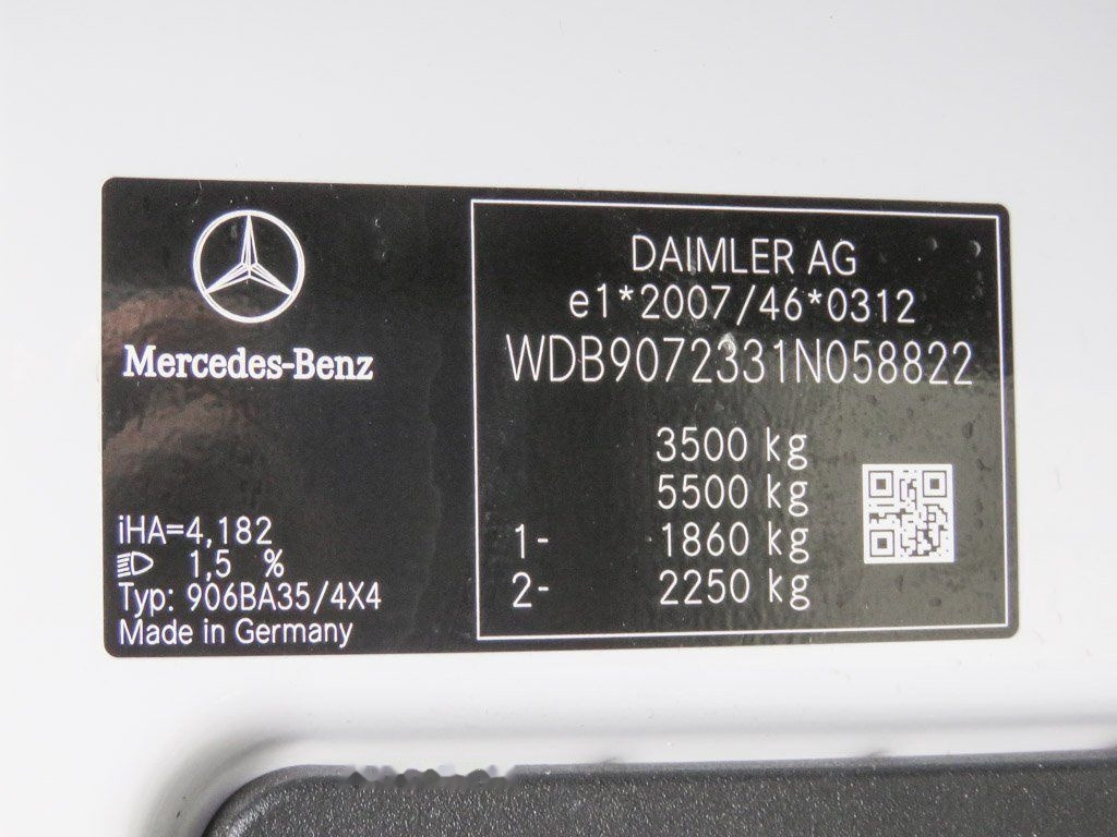 Комбе со церада Mercedes-Benz Sprinter 314 CDI Doka curtain side 4x4: слика 12