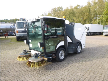 Вакуумски камион Boschung S2 Urban street sweeper 2 m3: слика 1