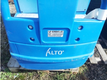 NILFISK ALTO SCRUBTEC R571 - Машина за чистење подови