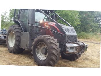 Шумски трактор Valtra T174 ACTIVE: слика 1
