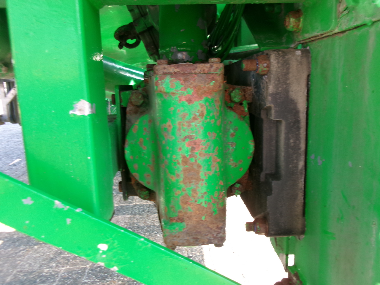 Полуприколка цистерна за транспорт на гориво Feldbinder Fuel tank alu 42 m3 / / 6 comp + pump: слика 16