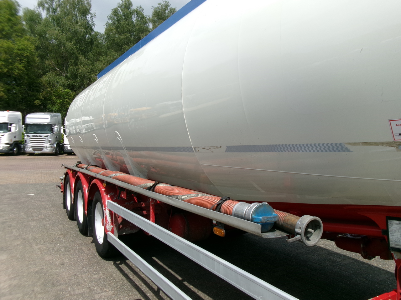 Полуприколка цистерна за транспорт на гориво Feldbinder Fuel tank alu 44.6 m3 + pump: слика 7