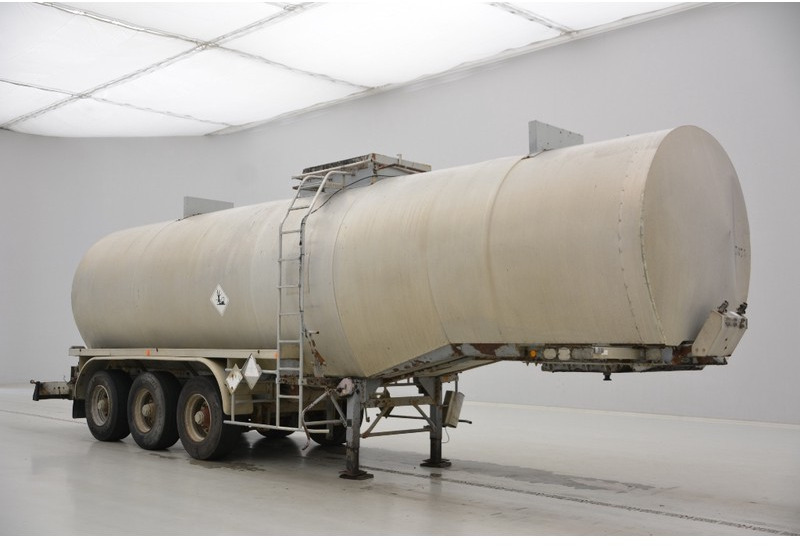 Полуприколка цистерна Fruehauf Bitumen tank trailer: слика 2