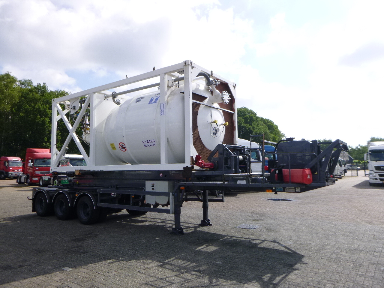 Полуприколка силос за транспорт на брашно HTS 3-axle container trailer (sliding, tipping) + 20 ft ISO silo tank container 15 m3 / 1 comp: слика 2