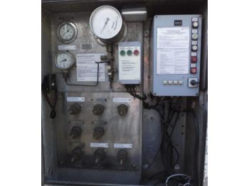 Полуприколка цистерна за транспорт на гас KLAESER GAS, Cryogenic, Oxygen, Argon, Nitrogen Gastank: слика 5