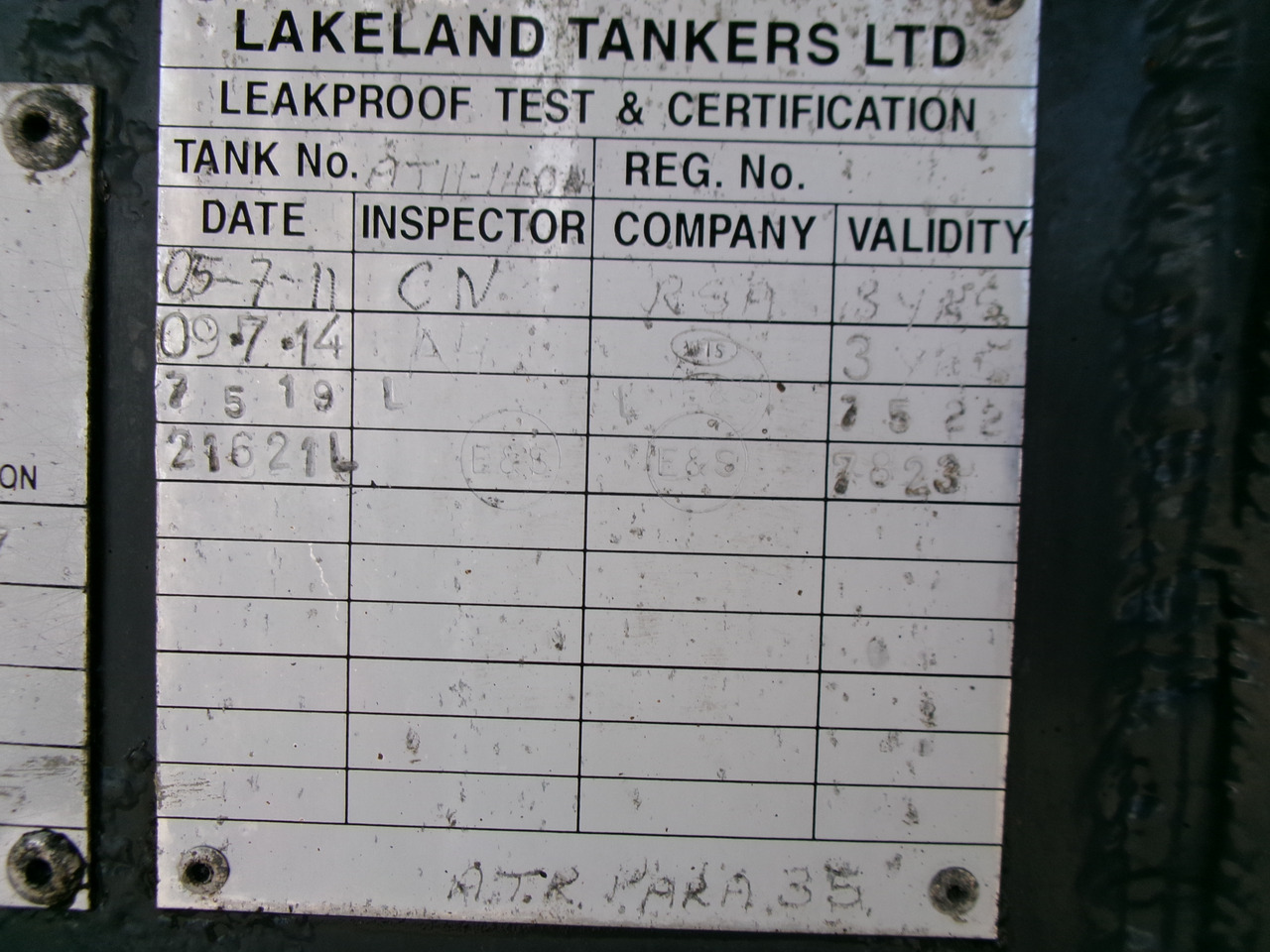 Полуприколка цистерна за транспорт на гориво Lakeland Fuel tank alu 42.8 m3 / 6 comp + pump: слика 31