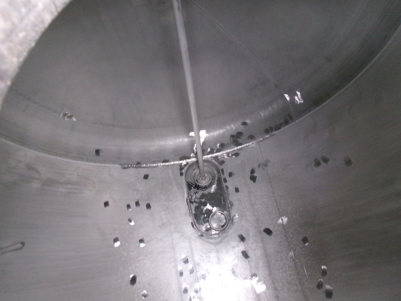 Полуприколка цистерна за транспорт на хемикалии Magyar Chemical tank inox 32.5 m3 / 1 comp: слика 29