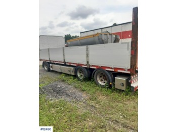 Приколка платформа Istrail 3 axle flatbed trailer.: слика 1