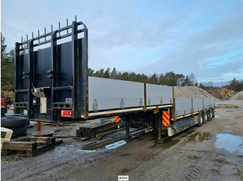 SDC Trailer with wide load markers and LED lights. - Приколка