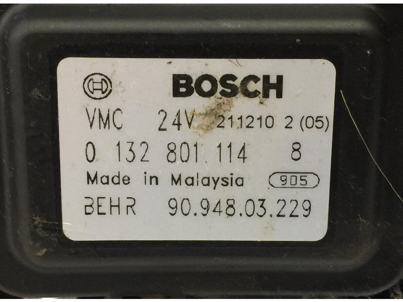 Греење/ Вентилација Bosch BOSCH,DAF,BEHR XF105 (01.05-): слика 16