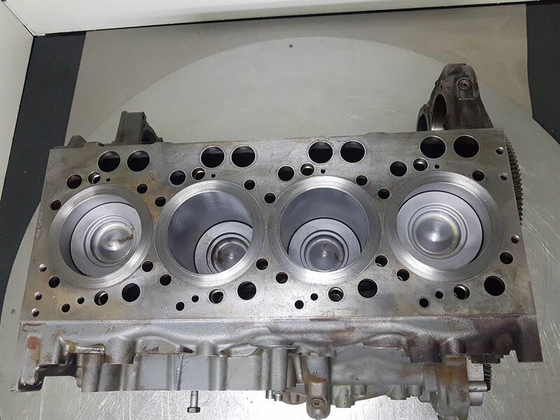 Мотор за Градежна машина Claas TORION1812-D934A6-Crankcase/Unterblock/Onderblok: слика 11