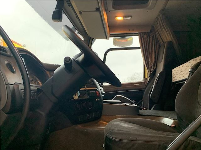 Кабина и ентериер за Камион DAF CF Sleeper Cab L2 H1 Euro6: слика 5