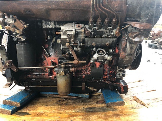 Мотор и делови за Земјоделска машина Deutz F4L913 - Blok | Wał Korbowy: слика 2