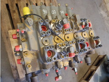 Shibaura UHX36-53 - Хидрауличен вентил