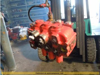 Poclain 220 - Distributor - Хидраулика