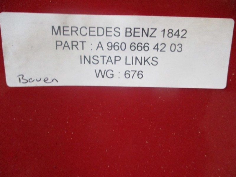 Кабина и ентериер за Камион Mercedes-Benz A 960 666 42 03 Instap Links: слика 3