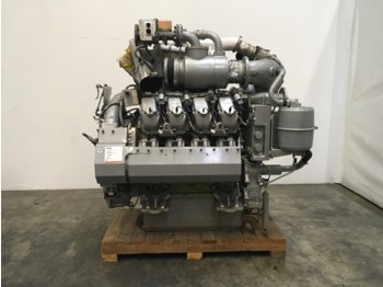 MTU 8v4000 - Мотор