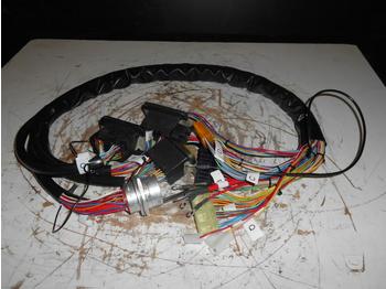Case 76046126 - Појас за кабел/ Жица
