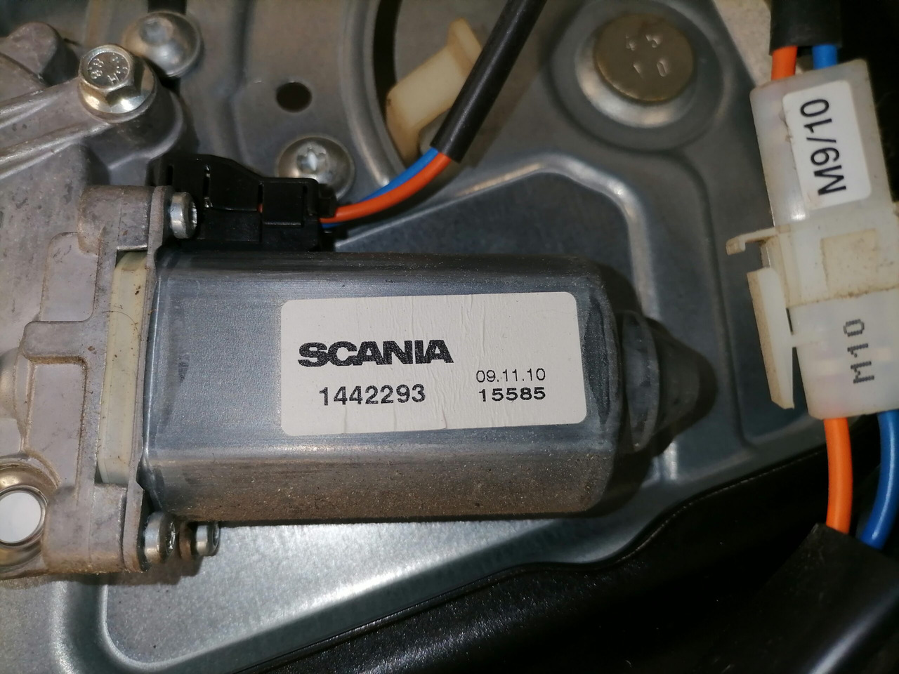 Врата и делови за Камион Scania Scania klaasitõste kompl 2572351: слика 6
