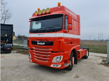 Камион влекач DAF XF 460