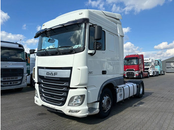 Камион влекач DAF XF 460