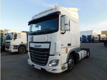 Камион влекач DAF XF 460