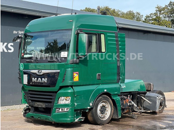 Камион влекач MAN TGX 18.460