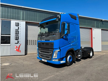 Камион влекач VOLVO FH 460