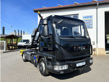 Камион со кука за подигање IVECO EuroCargo 80E