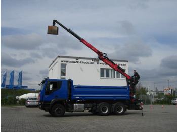 Камион со кран IVECO