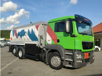 Камион цистерна MAN TGA 26.400