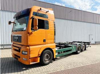 Транспортер на контејнер/ Камион со променливо тело MAN TGA 26.440