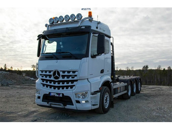 Камион со кука за подигање MERCEDES-BENZ Arocs 3251