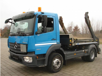 Камион за подигање контејнери MERCEDES-BENZ Atego 1524