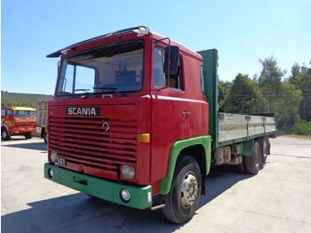 Камион со платформа SCANIA 141
